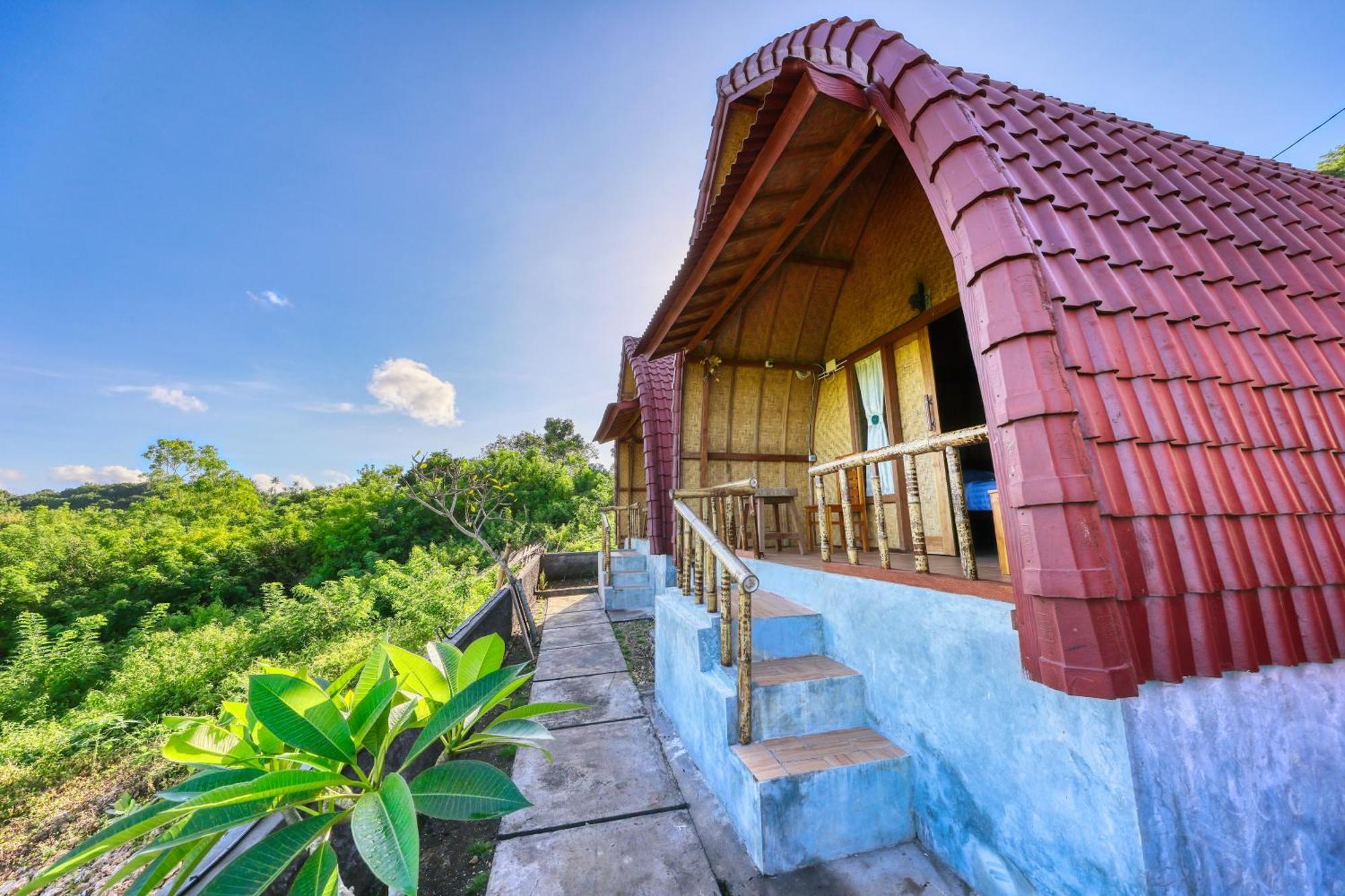 D Sebuluh Bungalow Batumadeg Extérieur photo