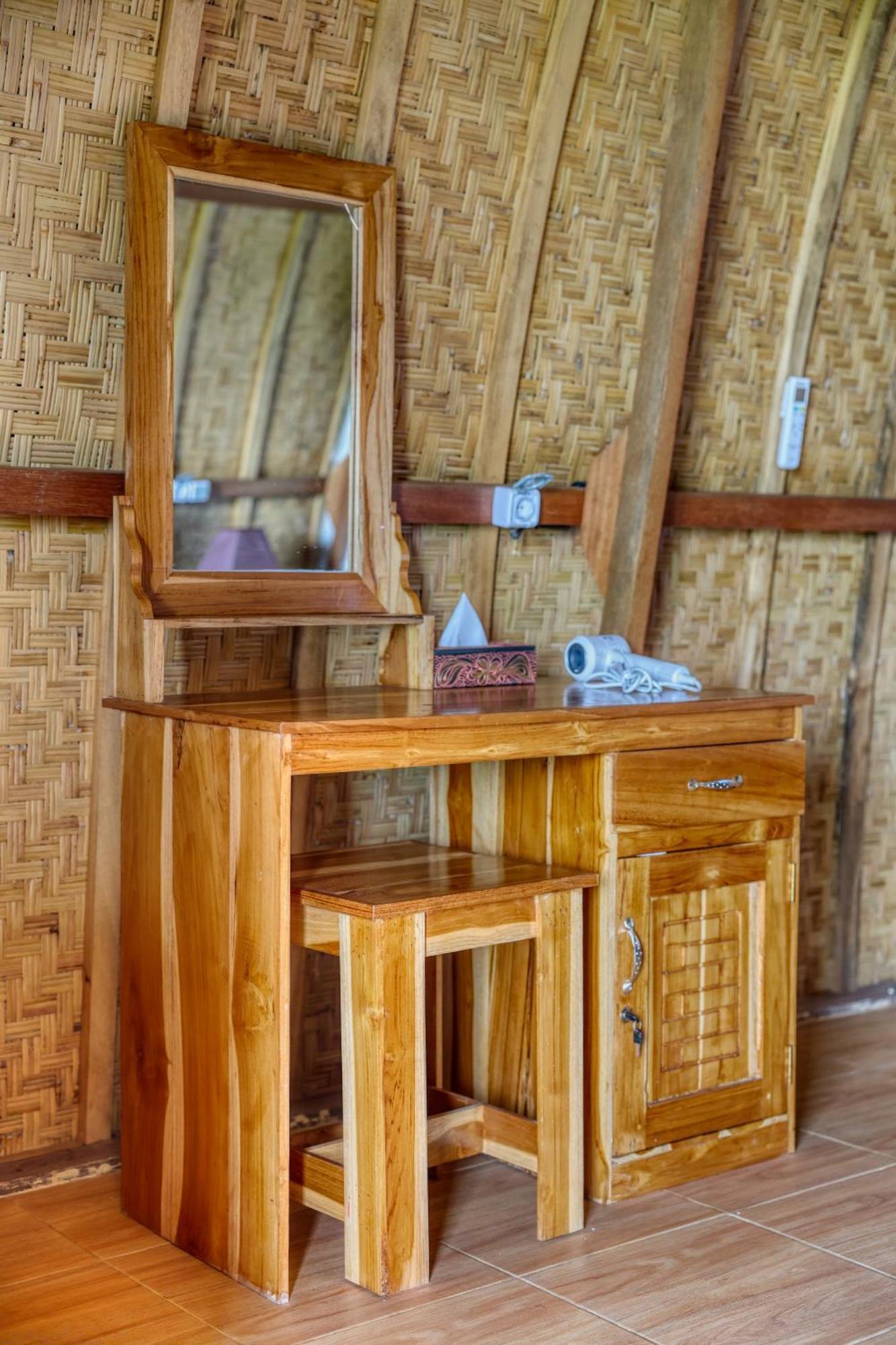 D Sebuluh Bungalow Batumadeg Extérieur photo